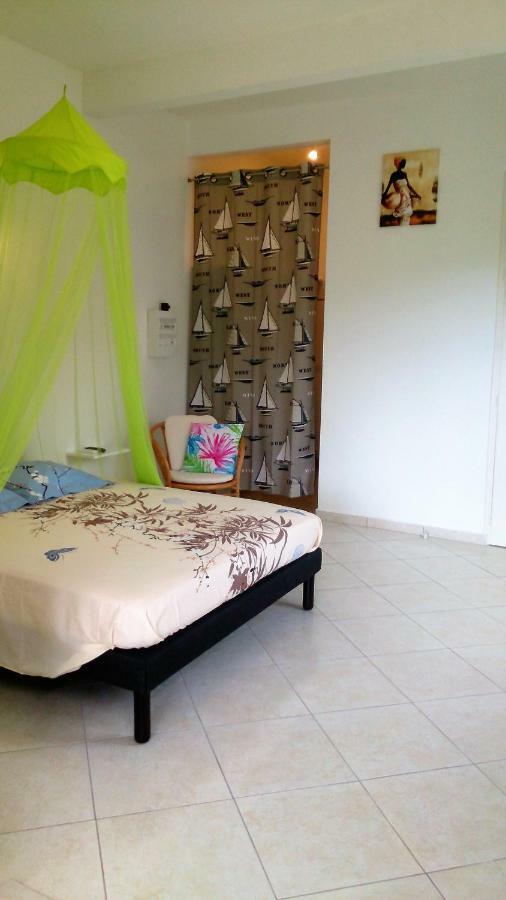 Côté Caraïbes Apartamento Bouillante Exterior foto